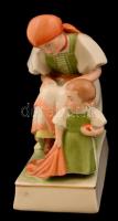 cca 1940 Zsolnay anya gyermekével, kézzel festett, jelzett (tervező: Sinkó András), hibátlan, m:16 c...