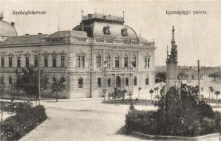 Székesfehérvár, Igazságügyi palota, kiadja Horváthné és Rónainé