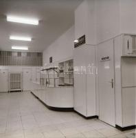 1973 Budapest, Mátra mozi kívül-belül, 7 db eredeti, szabadon felhasználható negatív, 6x7 cm