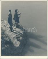 cca 1944 Dr. Amberg Ernő: Vízi légelhárítók, feliratozott vintage fotóművészeti alkotás, 20x16,5 cm