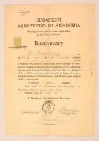 1936 a Budapesti Kereskedelmi Akadémia bizonyítványa vámügyi és vasúti-hajózási díjszabási gyakorlati tanfolyamot végzett hallgató részére, okmánybélyeggel