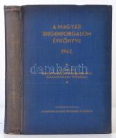 1942 A magyar idegenforgalom évkönyve. Kissé laza gerinccel, pp.:325, 25x17cm