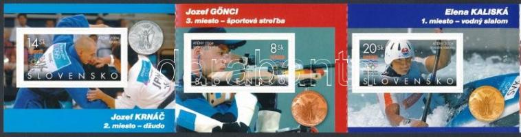 Athens Olympics medalists self-adhesive stamp booklet, Az athéni olimpia érmesei öntapadós bélyegfüzet