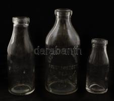 3 db tejes üveg, mindegyik feliratozott(0,5, 0,25 és 1 l), egyiken csorbával, 3 db, m: 15, 21 és 23 cm