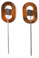 ~1950-1960. "Magyar Adócsőgyár" zománcozott fém kitűző (2x) T:2