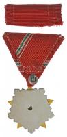 1966. "Szocialista Hazáért Érdemrend" zománcozott Br kitüntetés mellszalaggal és szalagsáv...