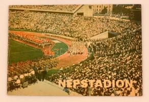 cca 1974 Népstadion. Kiad.: Sportpropaganda Vállalat. Ismeretterjesztő füzet érdekes írásokkal. Papírkötésben, jó állapotban, 48. p.