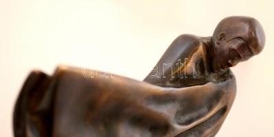 Melocco Miklós (1935-): Radnóti Miklós, bronz, jelzett, márvány talapzaton, utánöntés, m:20 cm