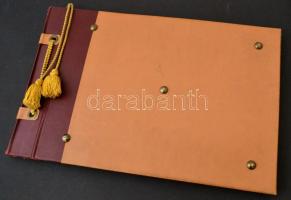 A magyar dohányipar története cigarettás dobozokban elbeszélve. Összesen 70 db különböző magyar ciga...