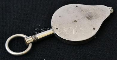 Régi gördülő távolságmérő, az üveg hiányzik, viseltes bőr tokban, működik