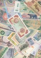 288 klf bankjegy jobbakkal az egész világból benne D.Reich T:többségében I