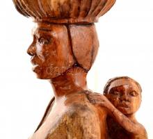 Afrikai bennszülött asszony, fargaott fa,  jelzés nélkül, m:58 cm