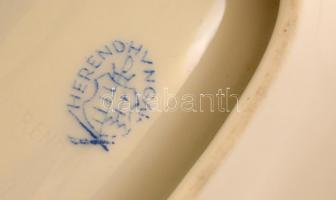 Herendi Viktória mintás leveles tálka, kézzel festett, jelzett, kopásnyomokkal, 15,5×8×4 cm