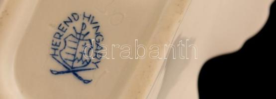 Herendi Viktória mintás leveles tálka, kézzel festett, jelzett, kopásnyomokkal, 15×8,5×3,5 cm