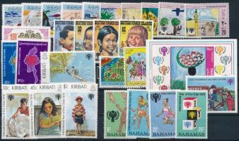 International Children Year 1979-1981 28 diff stamps with sets + 3 diff blocks, Nemzetközi Gyermekév 1979-1981 28 klf bélyeg, közte sorok + 3 klf blokk 2 stecklapon