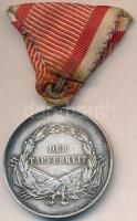 1914. "I. osztályú Ezüst Vitézségi Érem" Ag kitüntetés, "A" fémjellel a peremen,...