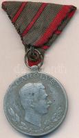 1918. Sebesültek Érme cink kitüntetés két sebesülés után járó mellszalaggal. Szign.: R. Placht T:2-,3 k., mellszalagon ly. Hungary 1918. Wound Medal zinc decoration with ribbon after two wounds. Sign.: R. Placht C:VF,F scratch, hole on ribbon NMK 328.