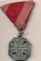 1916. "Károly-csapatkereszt" cink kitüntetés mellszalaggal T:2,2-
Hungary 1916. "Cha...