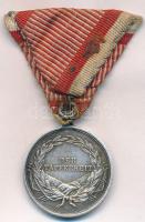 1914. "Ferenc József II. osztályú Ezüst Vitézségi Érem" jelzetlen Ag kitüntetés mellszalag...