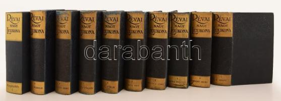 Révai Nagy Lexikona I-IX.+ Kiegészítő I. kötet. (A Kiegészítő I. kötet reprint kiadás. Budapest, 1994, Jazz Kiadó. Kiadói egészvászon kötés.) Budapest, 1911-1913, Révai Testvérek Irodalmi Intézet Rt. Kiadói, egységes, gerincén aranyozott vászonkötésben, az elülső táblán vaknyomásos díszítéssel. Változó, többnyire picit kopottas állapotban.