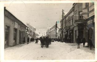 1941 Csíkszereda, Miercurea Ciuc; Utcarészlet télen / street, winter, photo