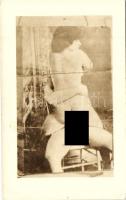 Vintage pornographic photo postcard (EK)