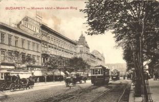 Budapest VIII. Múzeum körút, villamos, lovaskocsi, "Neumann M. Férfi és Fiúruha Telep" hirdetése (fl)