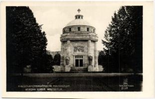 Krasznahorkaváralja, Krásnohorské Podhradie; Mauzóleum, kiadja Fuchs József / mausoleum