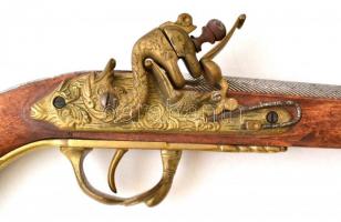 Replika maroklőfegyver, fém-fa, jelzés nélkül, h:41 cm