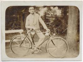 cca 1905 Kerékpáros úr / gentleman with bicycle, 9×12 cm