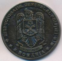 Románia DN "Inspectoratul General al Politiei - Romania / Ministerul de Interne - Politia Romana" Br emlékérem eredeti, kicsit sérült dísztokban (51mm) T:2 Romania ND "Inspectoratul General al Politiei - Romania / Ministerul de Interne - Politia Romana" Br commemorative medal in slightly damaged original case (51mm) C:XF