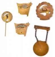 ~1970-1980. 5db-os vegyes magyar jelvény és kitűző tétel, közte "Budapest - Élen a Tanulásban -...