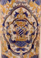 Kínai porcelán padlóváza, kézzel festett, jelzett. kopásnyomokkal, m: 60,5 cm