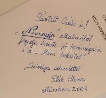 Oláh Ilona: Mezei bokréta. Madéfalvi és csángó népszokások. Szatmárnémeti, 2003, Profundis Kiadó. Ki...