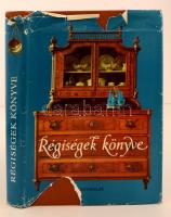 Régiségek könyve. Szerk.: Voit Pál. Bp., 1983, Gondolat. Számos érdekes színes és fekete-fehér képpel. Kiadói egészvászonkötésben, kiadói szakadozott papírborítóban, egyébként jó állapotban.