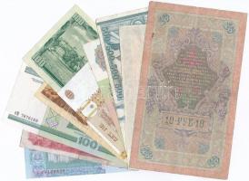 Vegyes 11db papírpénzt, közte orosz, csehszlovák és jugoszláv bankjegyek T:I-III-
Mixed 11pcs paper...