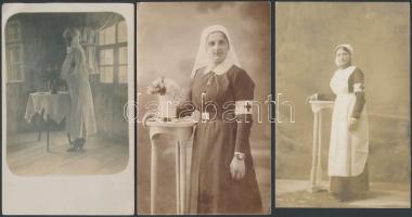 cca 1916 I. világháborús hadikórház nővérek fotólapon 7 db fotó, közte beállított műtétei jelenet, 9x14 cm / Field nurses 7 photos