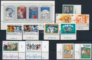 1985-1987 3 complete year, 1985-1987 3 teljes évfolyam, többségében ívszéli bélyegekkel ívszéli felirattal 2 stecklapon