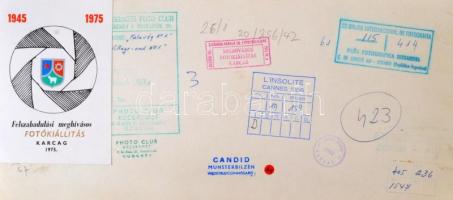 cca 1970 Krisch Béla: Faluvég, pecséttel jelzett vintage fotóművészeti alkotás, kiállítási emlékpecs...