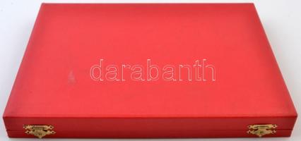 ~1970-1980. 10db klf zománcozott fém jelvény a Magyar Néphadsereg fegyvernemeiről + "MN" z...