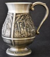 Zinn-Krug kiöntő, kupa, apró hibákkal, jelzett, kiöntő eredeti dobozában, m:12 és 13 cm