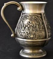 Zinn-Krug kiöntő, kupa, apró hibákkal, jelzett, kiöntő eredeti dobozában, m:12 és 13 cm