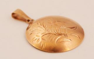 Arany (Au) 14 K medál, jelzett, gravírozott, d:2,8 cm nettó: 4,6 g