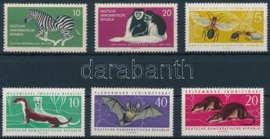 Animals 52 stamps Állat motívum 52 db bélyeg 3 stecklapon