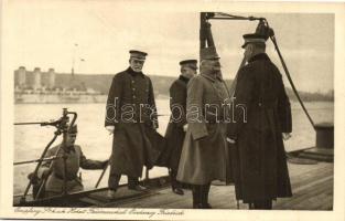 1916 Pola, Frigyes főherceg és Anton Haus látogatása / Erzherzog Friedrich, Grossadmiral Anton Haus on a ship, photo A. Hauger