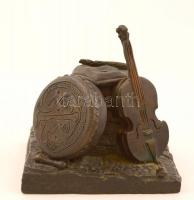Szentgyörgyi István (1881-1938): Hangszerek. Bronzírozott műgyanta, jelzett, hibátlan, m:12 cm, 14×14 cm