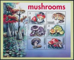 Gombák kisív, Mushrooms minisheet