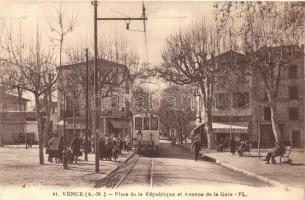 Vence, Place de la République et Avenue de la Gare / square, tram, restaurant, avenue (EK)