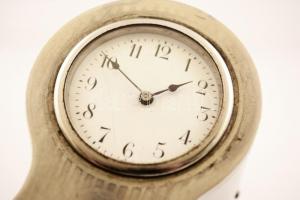 Porcelán számlapos art deco acé tokos ébresztős óra, tisztitásra szorul, jelzés nélkül, m:9 cm