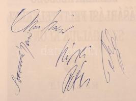 Novák Dezső, Albert Flórián, Lipcsei Péter és Telek András labdarúgók aláírása a Nagy Béla: A Fradi ...